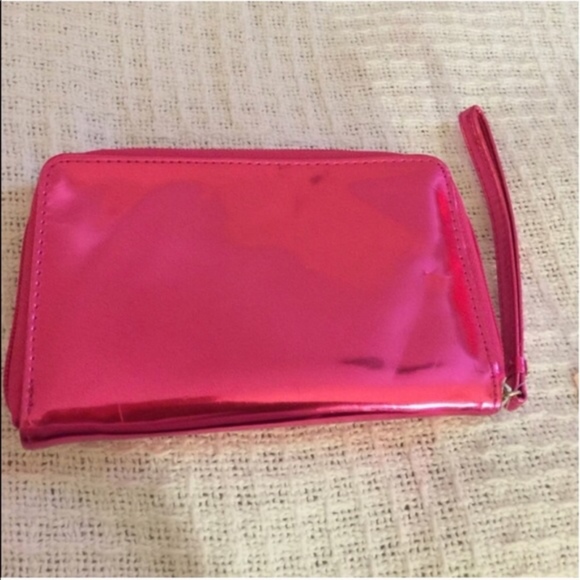 Victoria's Secret NWT - Picture 2 of 4